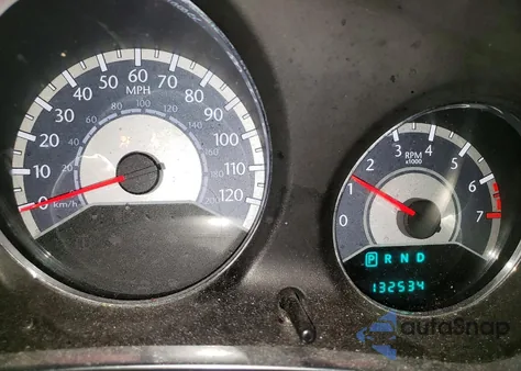 2011 Chrysler 200 Lx z USA, uszkodzony, nr VIN 1C3BC4FB8BN553750